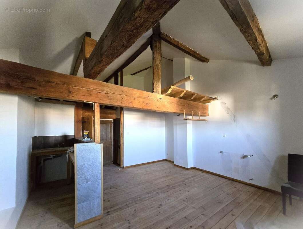 Maison 176 m² à Saint-Jean-Du-Falga  - photo 5