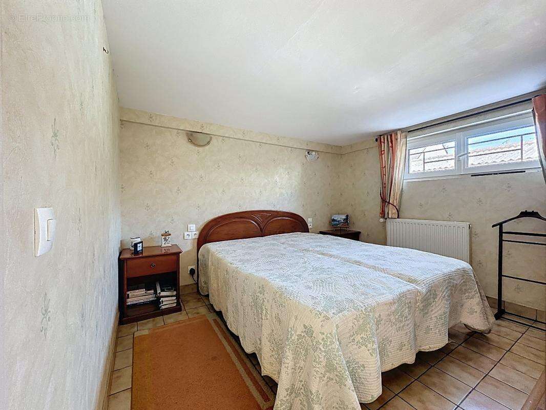 Maison à LA CHAPELLE-LAUNAY