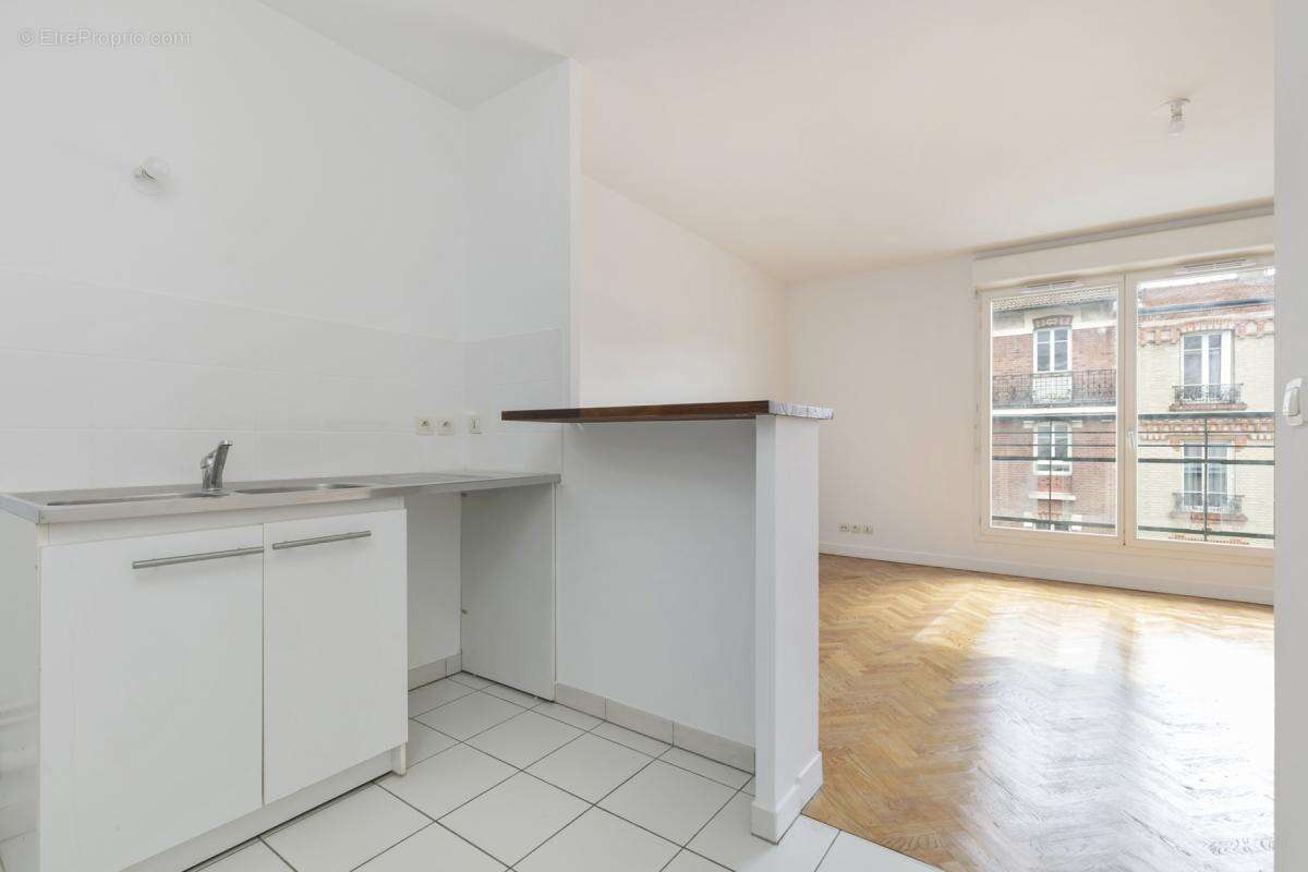 Appartement à CLICHY