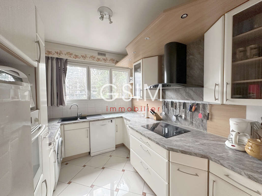 Appartement à VILLE-D'AVRAY