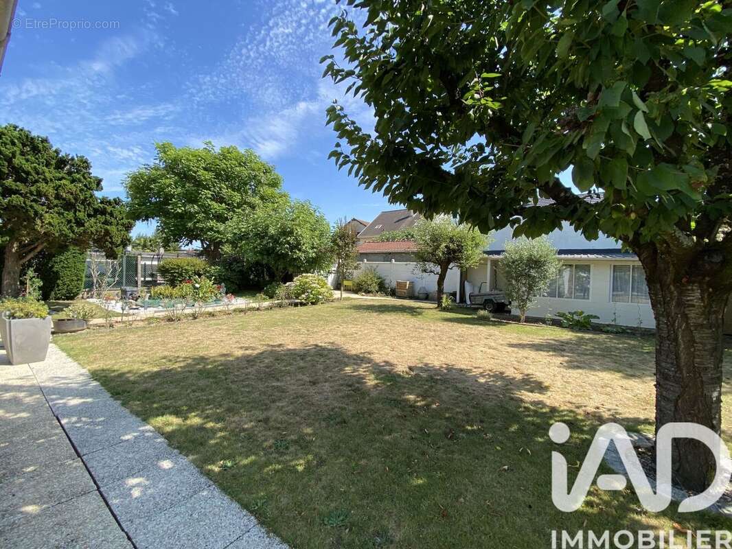 Photo 3 - Maison à VIRY-CHATILLON