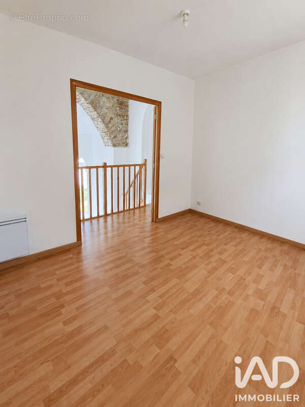 Appartement 76 m² à Meillac  - photo 5