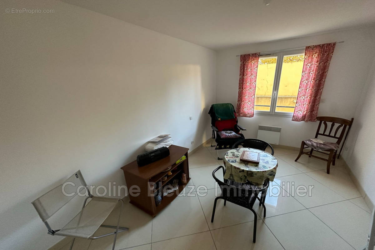Appartement à LEZIGNAN-CORBIERES