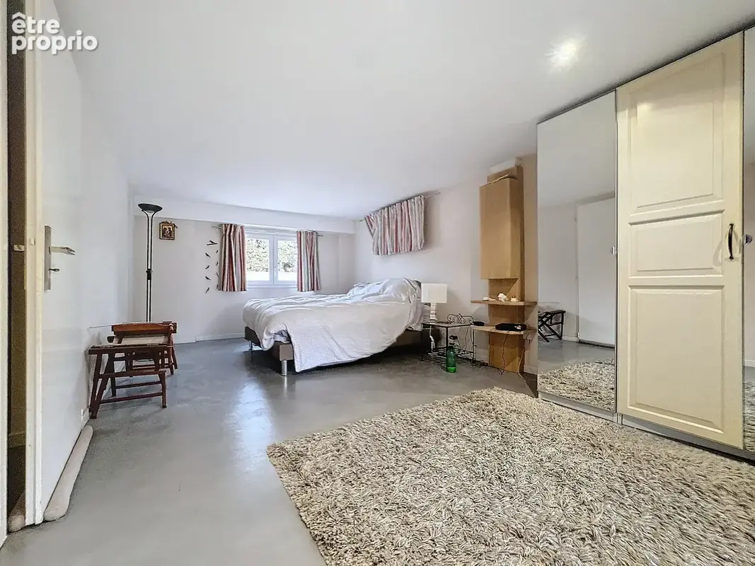 Maison à vendre 8 pièces SAINT GENIS POUILLY (01) - photo 6