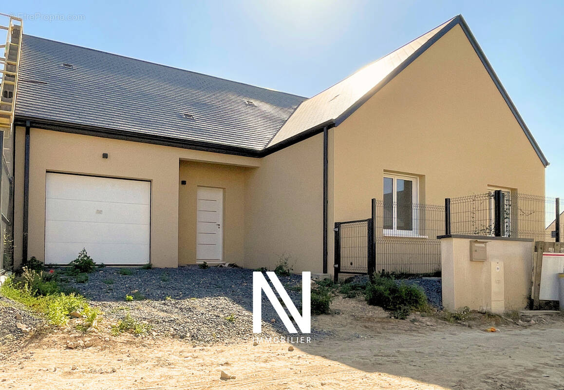 Maison à BRETTEVILLE-SUR-LAIZE