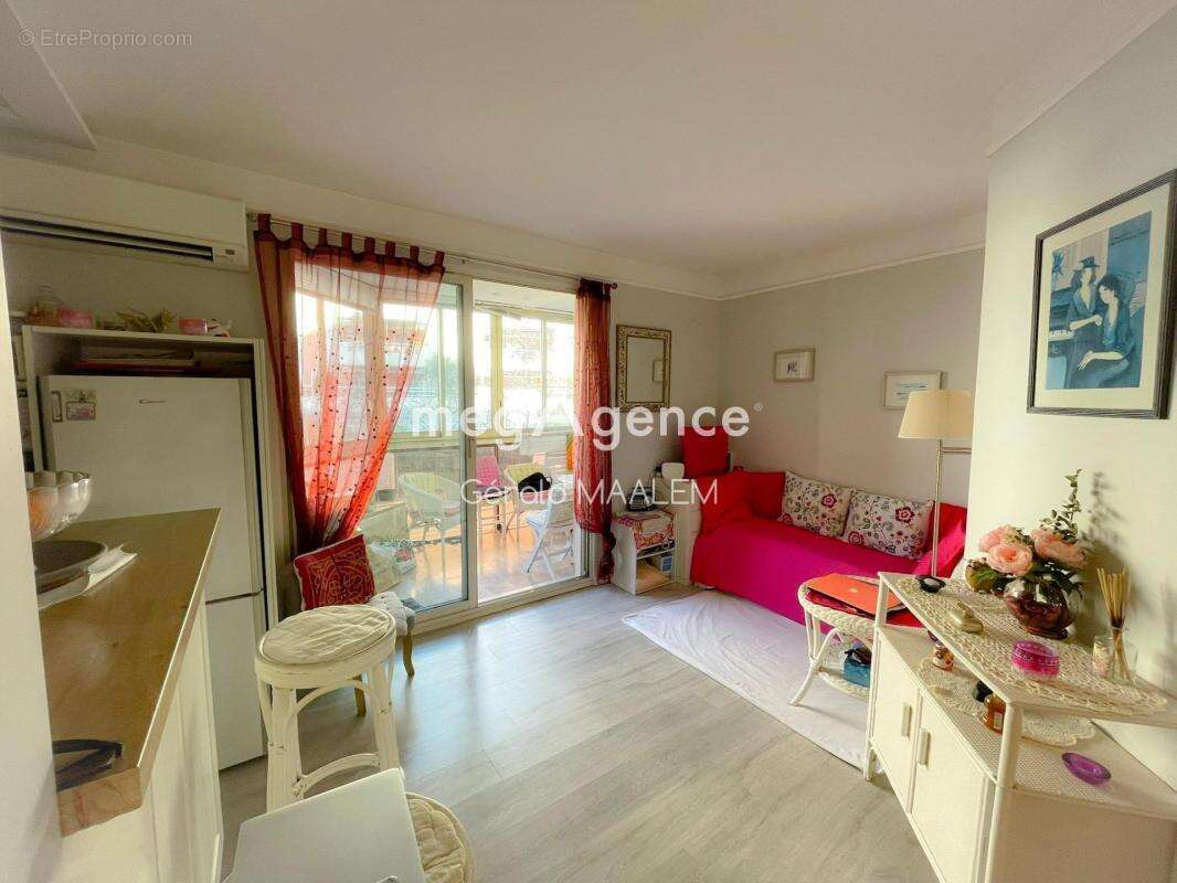Appartement à SAINT-RAPHAEL