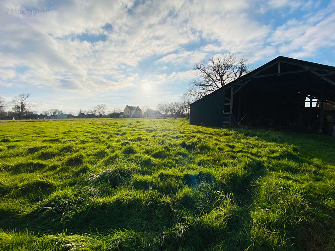 Maison à BAINS-SUR-OUST