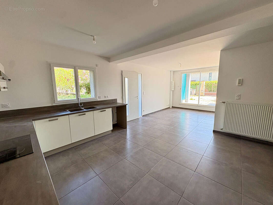 Appartement à SAINT-CASSIEN