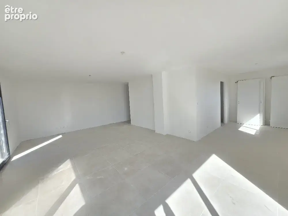 Villa année 2025 de 110 m2 hab. sur terrain clos de 310 m2 sur le hauteur de GIVORS (rue de bel air) - photo 5
