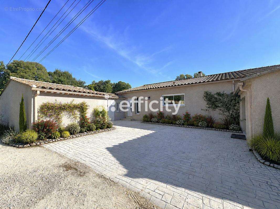 Maison à GALARGUES