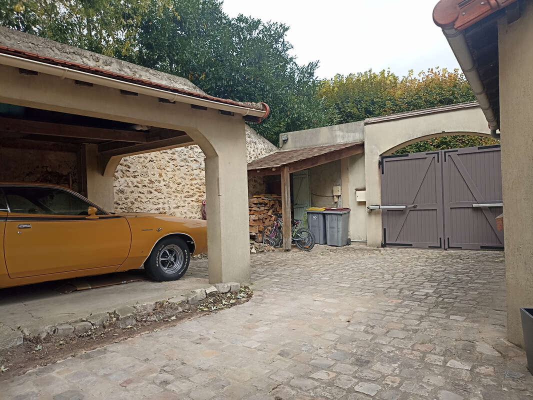 Maison à LES ALLUETS-LE-ROI