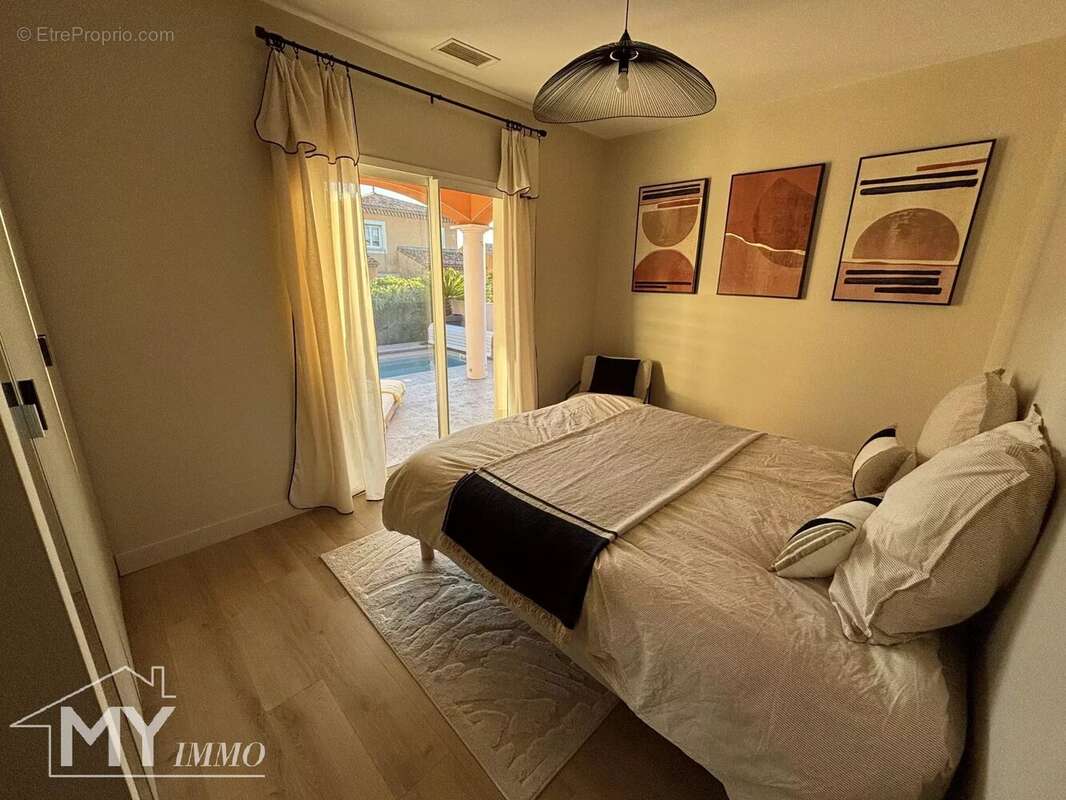 Maison à VILLENEUVE-LES-MAGUELONE