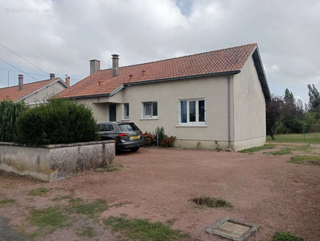 Plein-Pied dans un village rural - photo 2