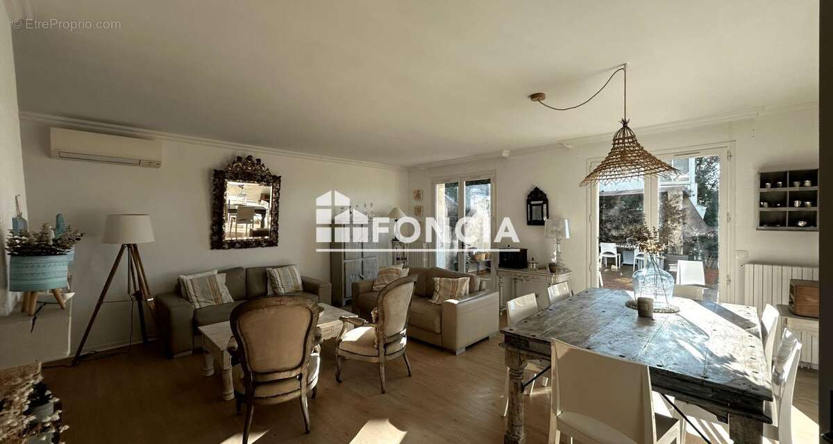 Maison à LE LAVANDOU