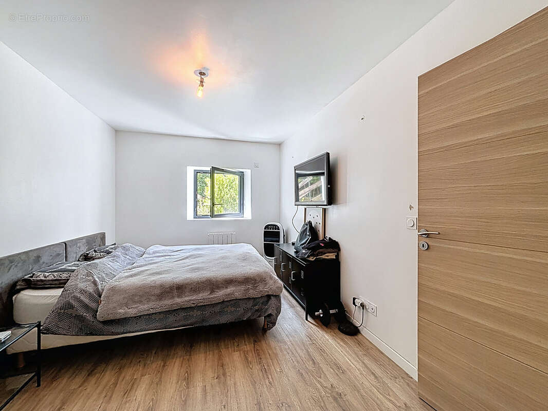 Appartement à AIX-LES-BAINS