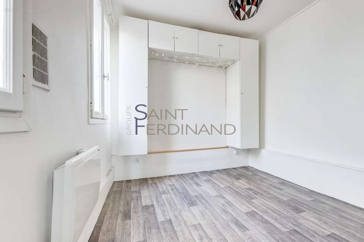 Appartement à PARIS-11E