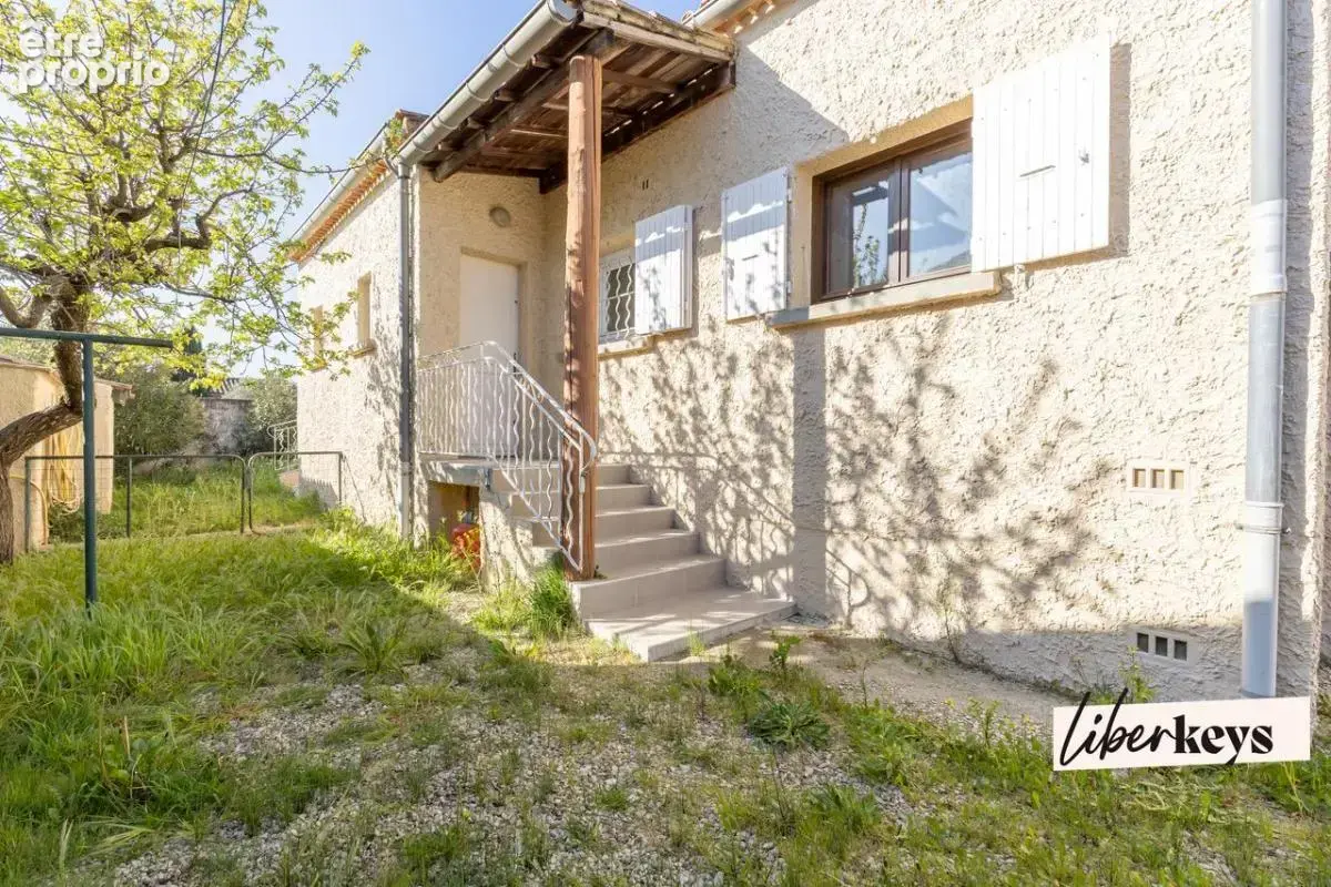  Maison familiale T5 plain-pied, piscine et garage - photo 11
