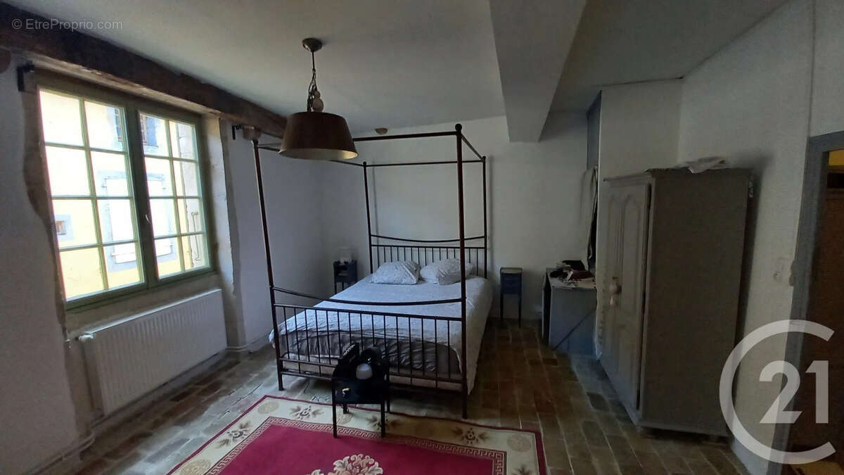 Maison 105 m² à Tournus  - photo 7
