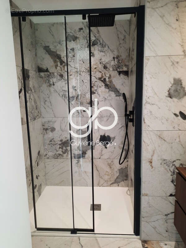 Appartement à CASTRIES