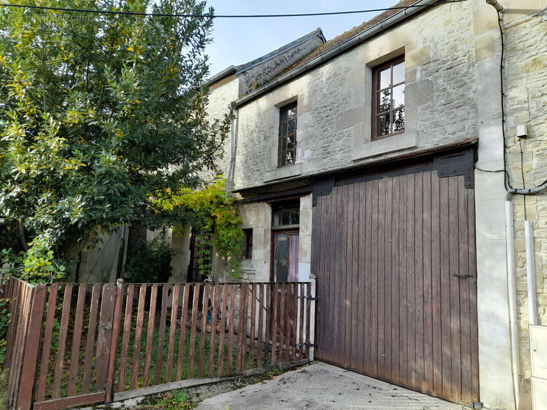 Maison à NONANT-LE-PIN