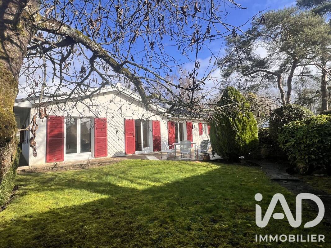 Photo 1 - Maison à LESIGNY