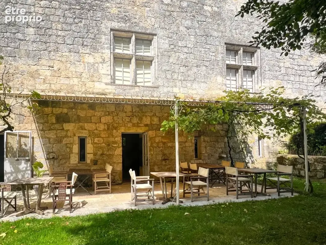 Château de la Renaissance, magnifiquement restauré, dans l'un des plus beaux villages de France - photo 4