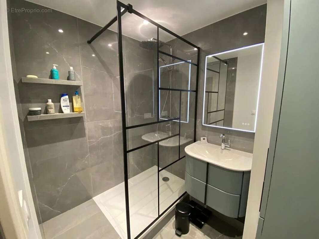 Appartement à NOGENT-SUR-MARNE