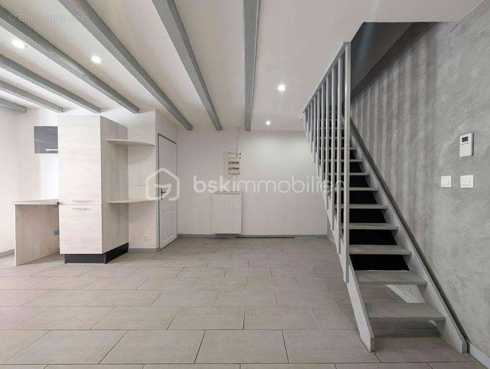 Maison à PIERRELATTE