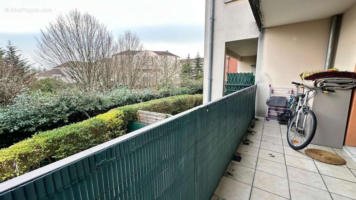 F4 avec terrassse (78 m² Carrez) à NEUILLY SUR MARNE - photo 13