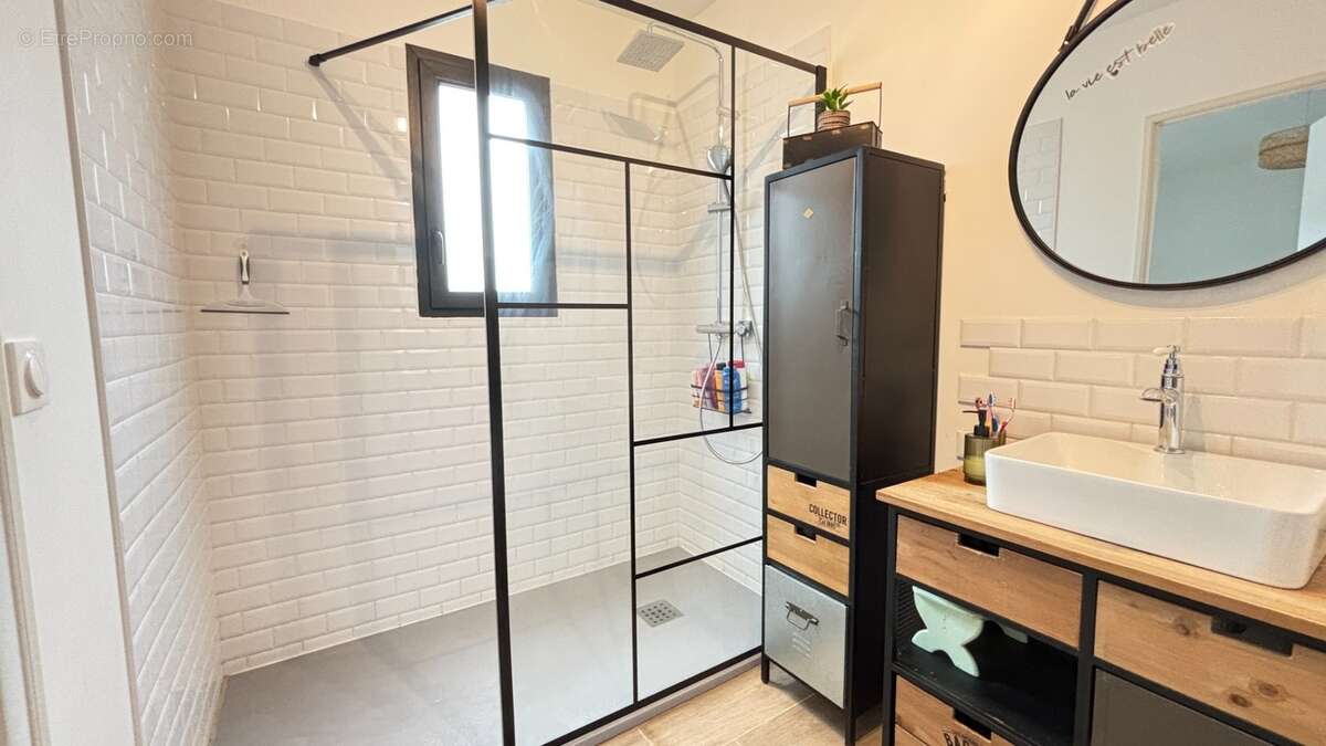 Maison à vendre 4 pièces LA CIOTAT (13) - photo 7