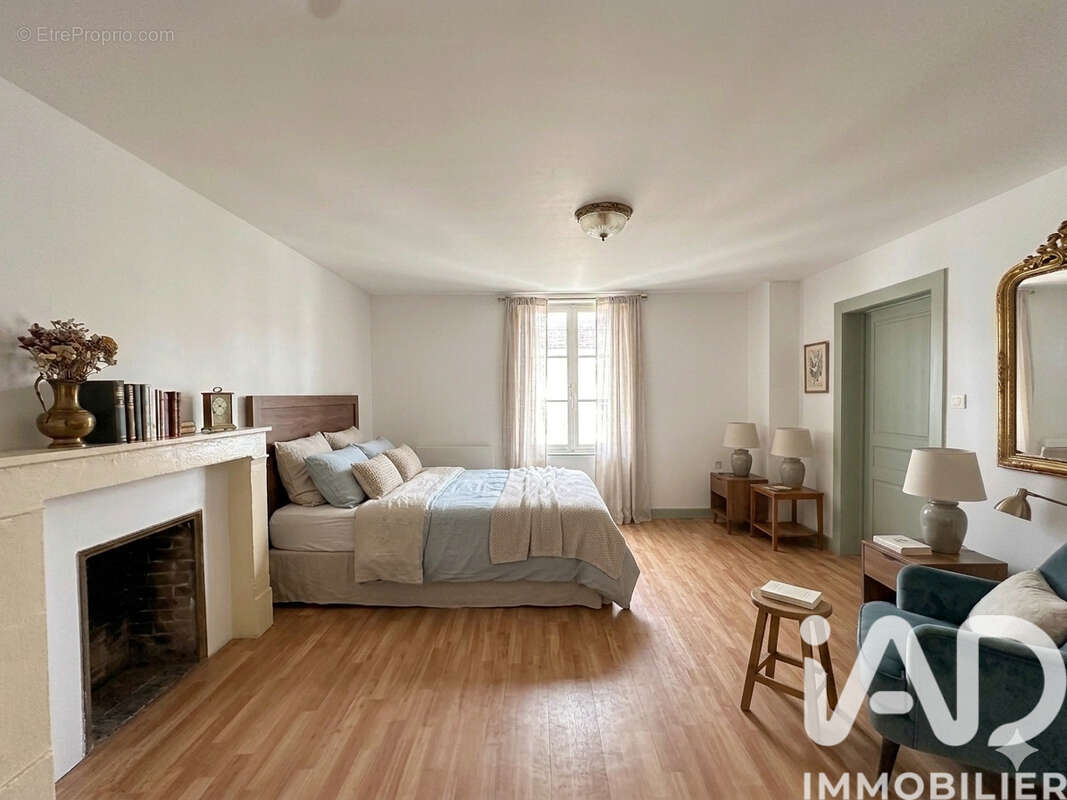 Maison 81 m² à Sedan  - photo 7