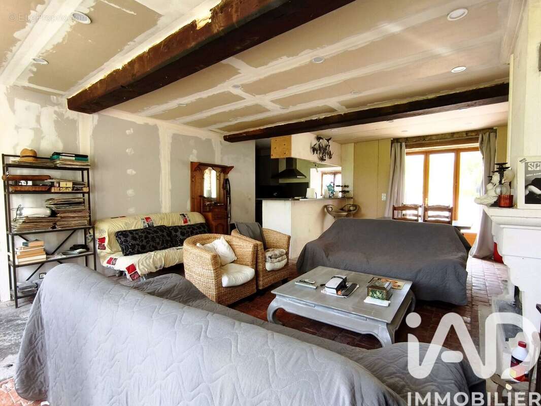 Maison 191 m² à Bazolles  - photo 8