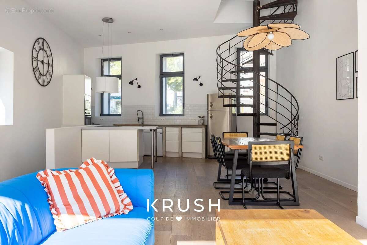 Maison à MARSEILLE-7E
