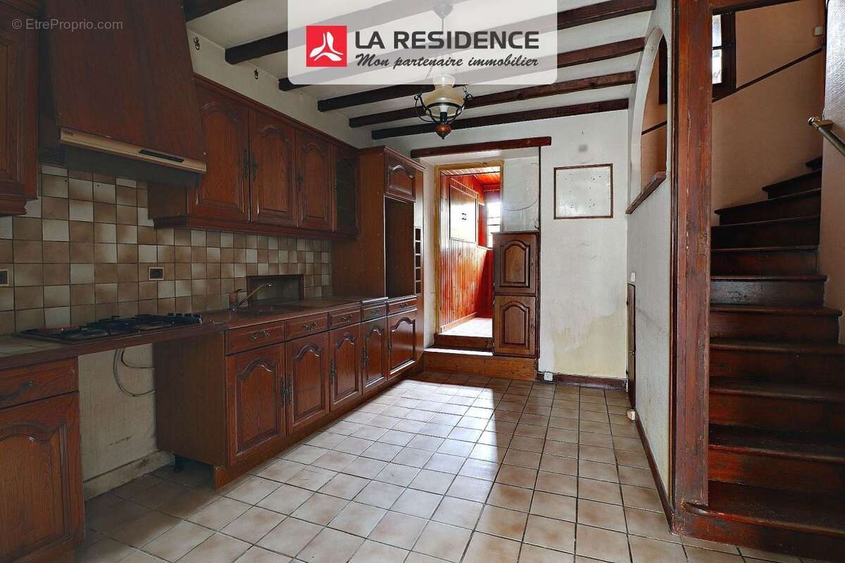 Maison à MAURECOURT