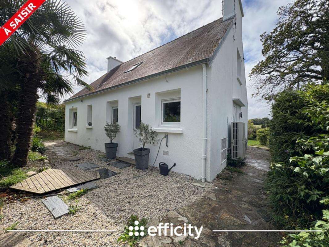 Maison à PLONEOUR-LANVERN