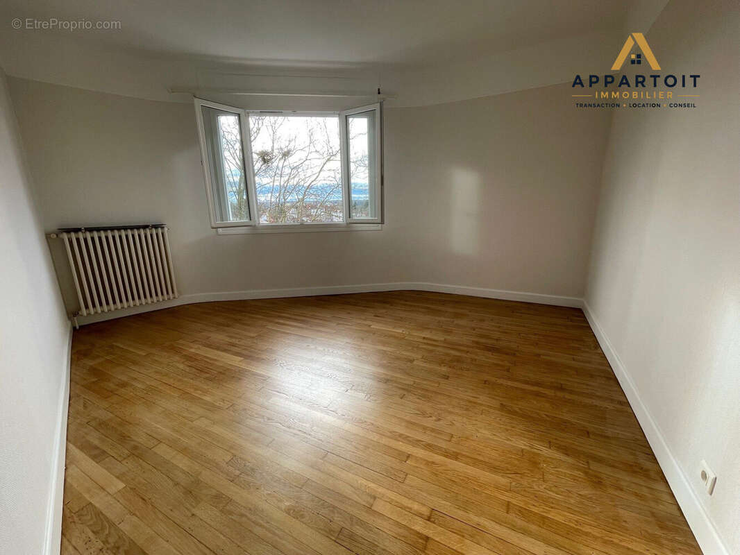 Appartement à VICHY
