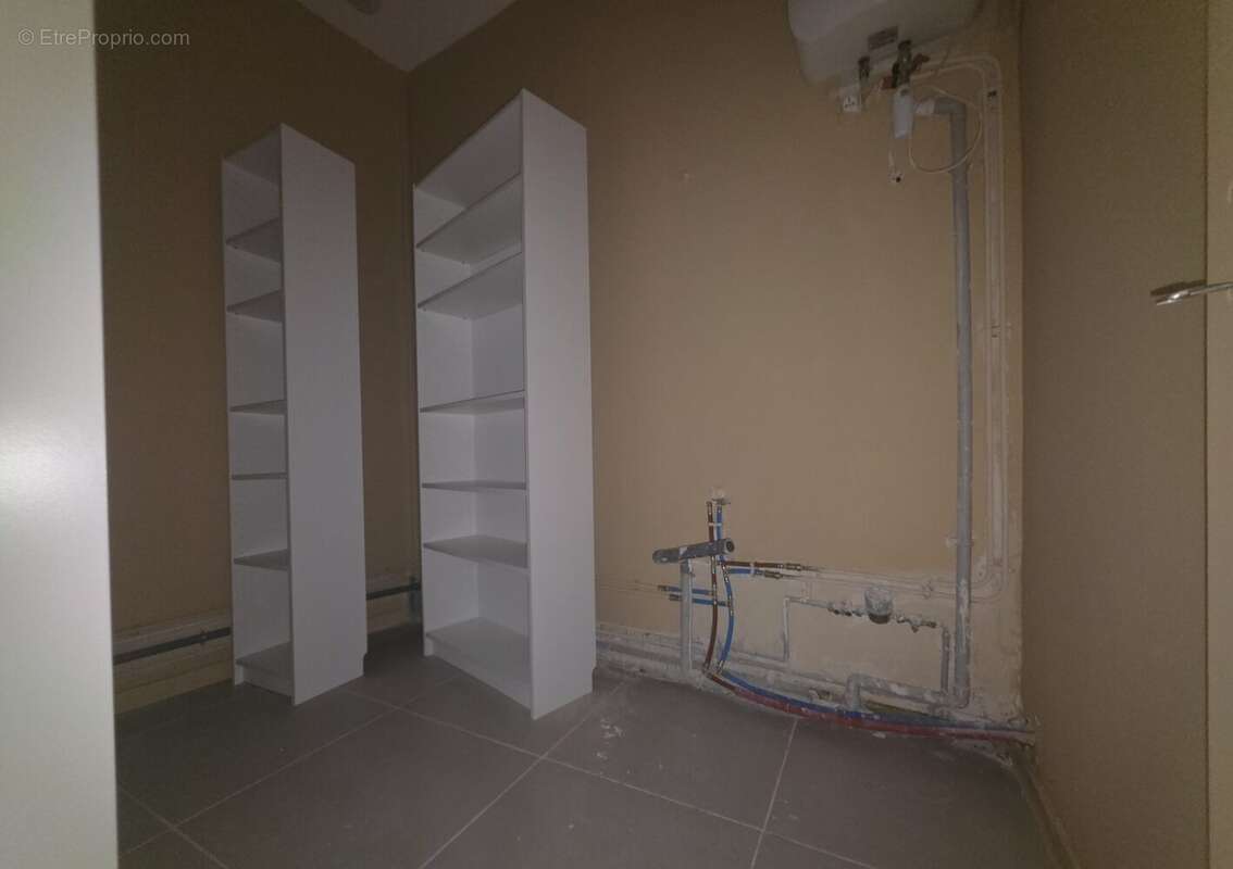 Commerce à VILLEURBANNE