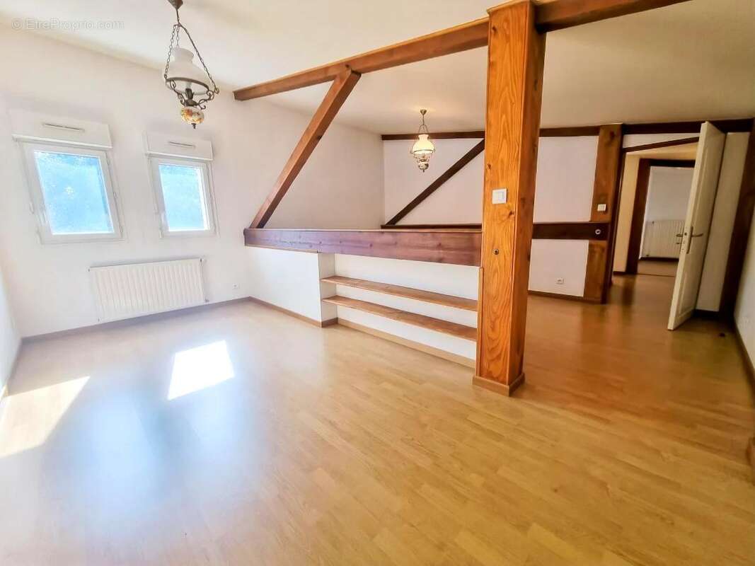 Appartement à VILLARS-LES-DOMBES