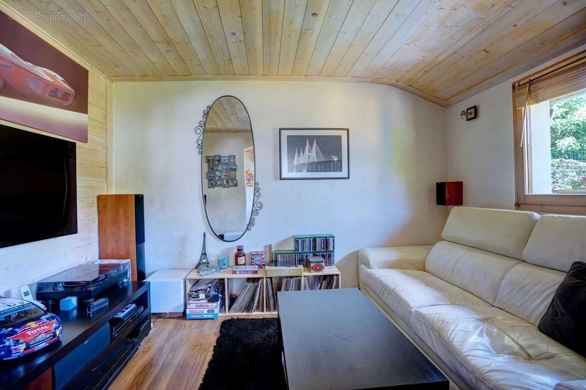 Appartement à LES HOUCHES