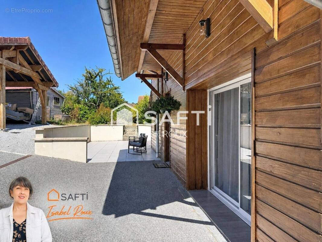 Photo 1 - Maison à CHABONS
