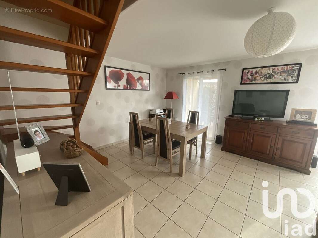 Photo 7 - Maison à FONTAINE-LE-COMTE