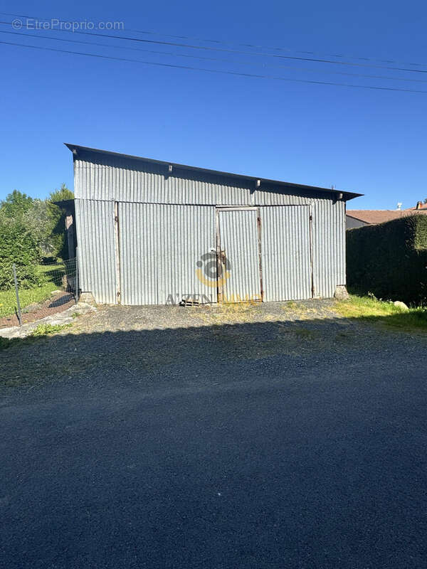 Maison à SECONDIGNY