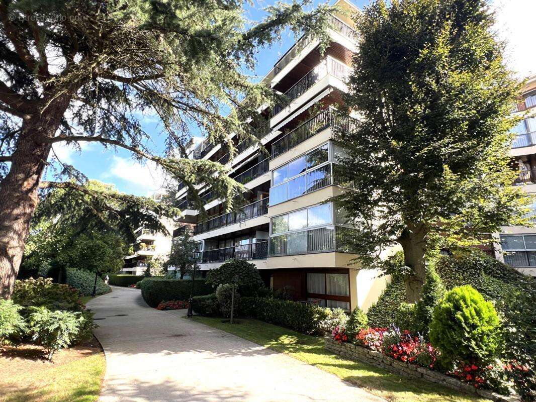 Appartement à LE CHESNAY