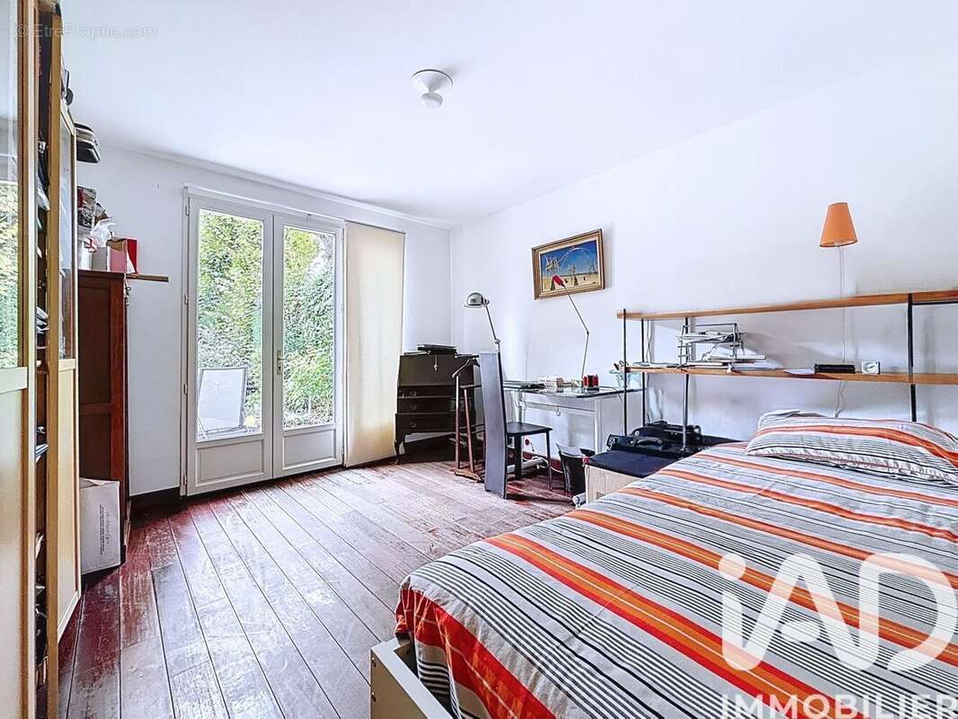 Photo 9 - Maison à SAINTRY-SUR-SEINE