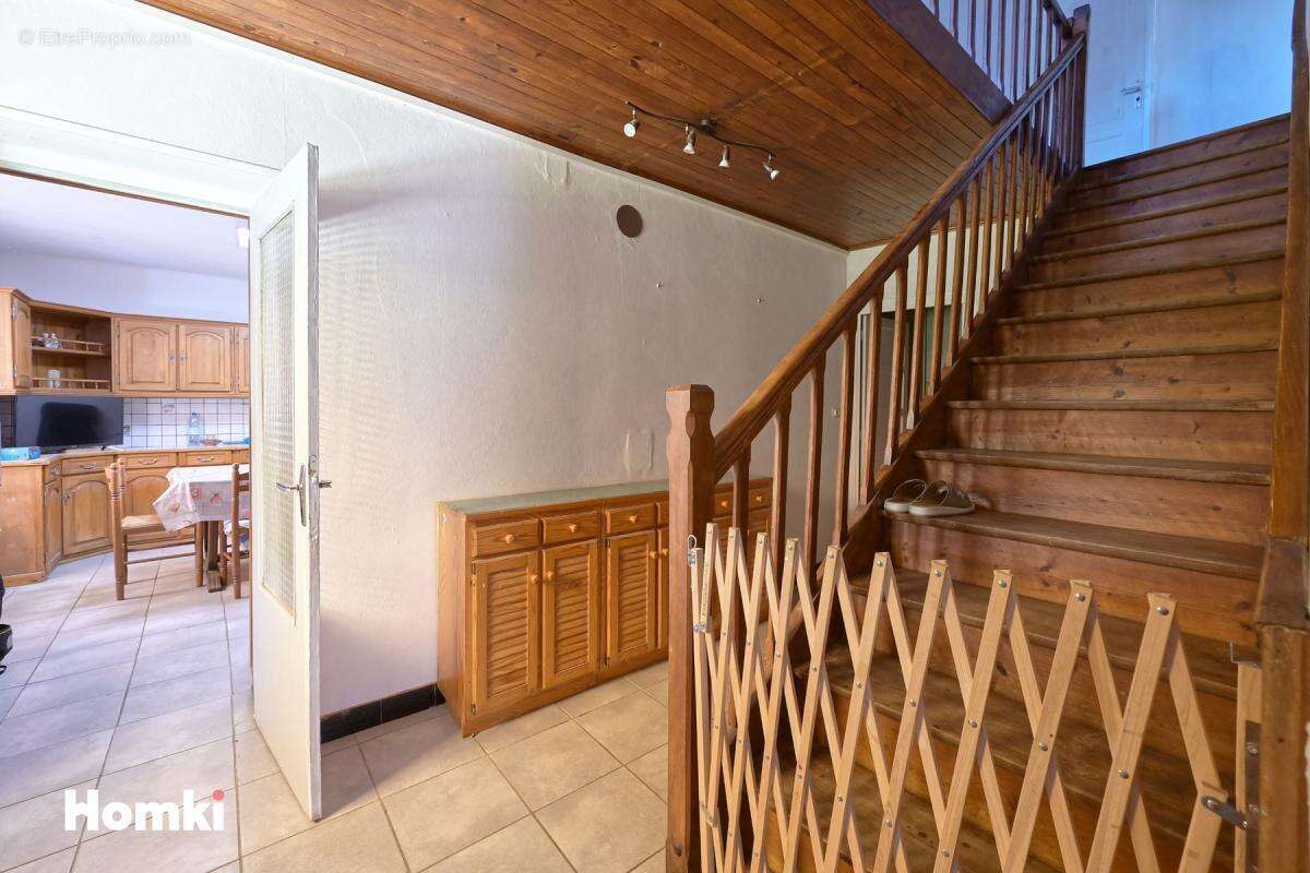 Maison avec dépendances et grand terrain – Chirens - photo 11