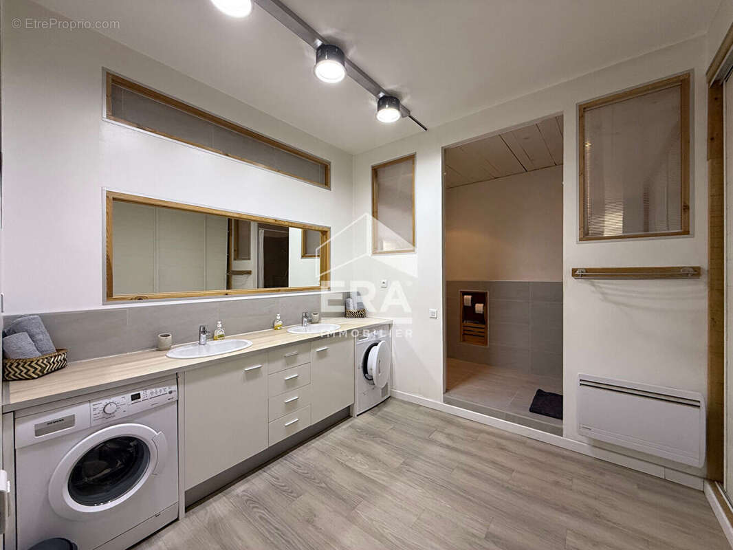 Appartement à ROUSSET