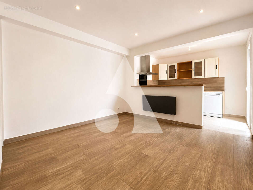 Appartement  Maison de ville  4 pièces 62.27 m² (76 m² au sol) - photo 4