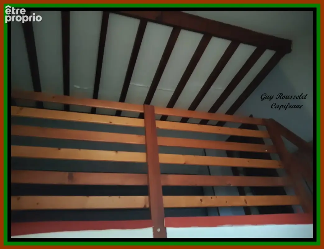 Propriete a vendre faite d'une maison, d'une grange, d'un grand terrain - photo 16