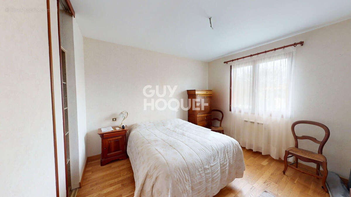 Maison de plain pied, garage, au calme - photo 3
