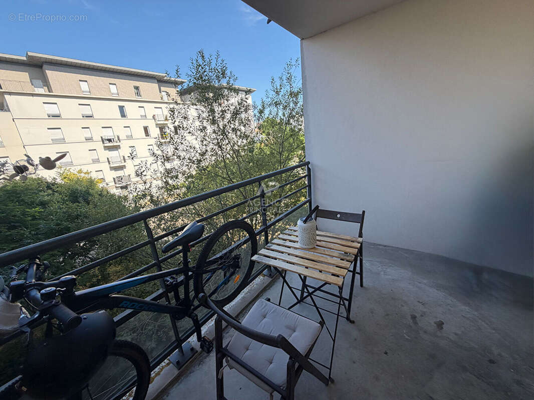 Appartement Cergy 3 pièce(s) 61 m2 - photo 8